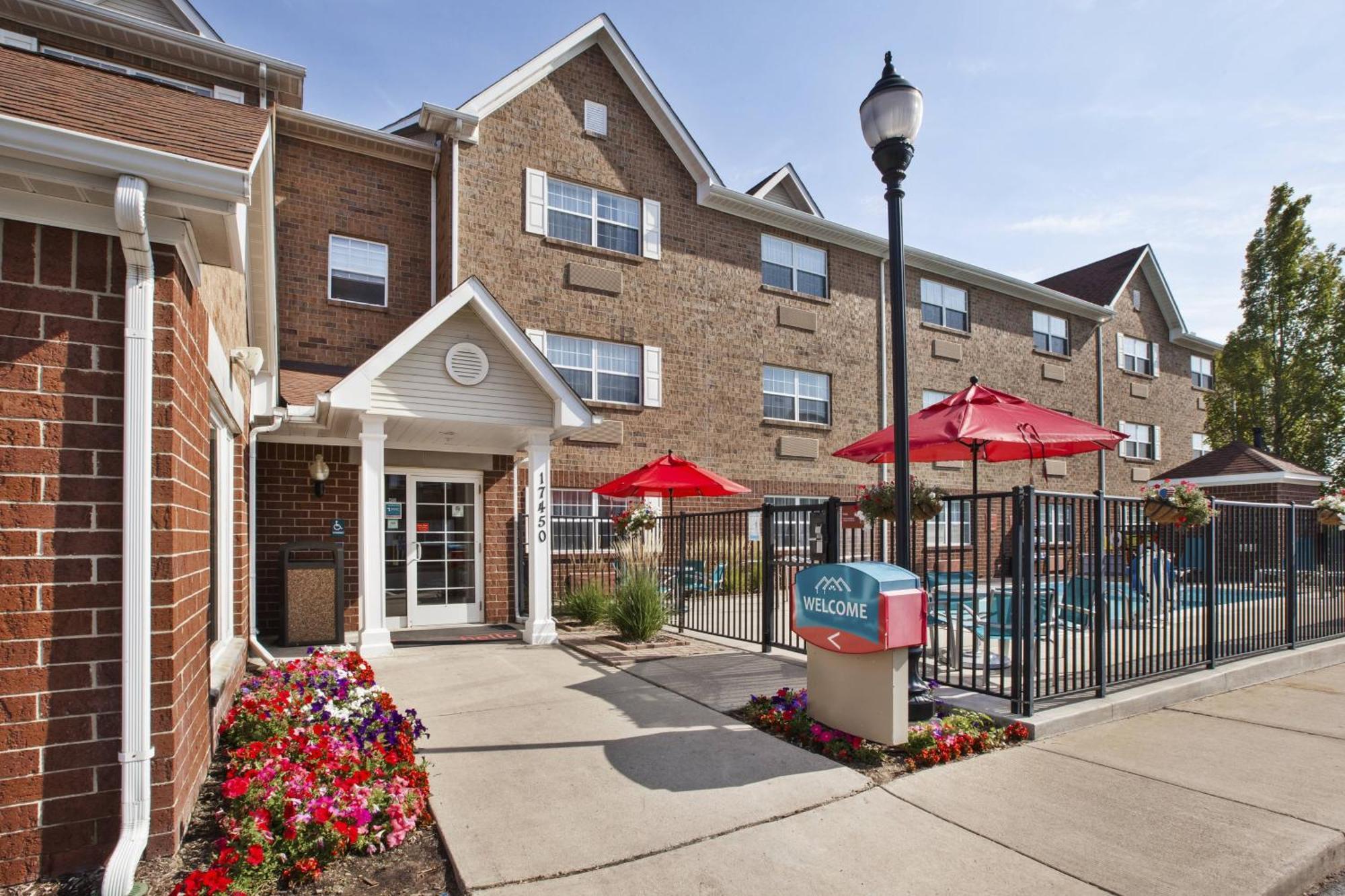 TownePlace Suites by Marriott Detroit Livonia Esterno foto