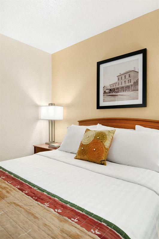 TownePlace Suites by Marriott Detroit Livonia Camera foto